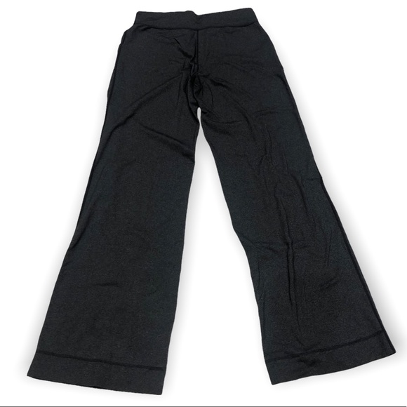 Lululemon women’s baggy pants Size 6 - Picture 2 of 6